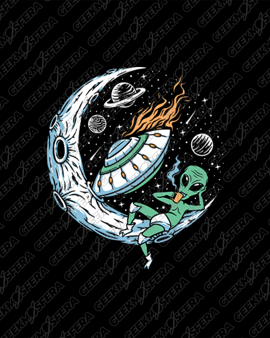 Camiseta Disco Voador OVNI e ET na Lua Unissex